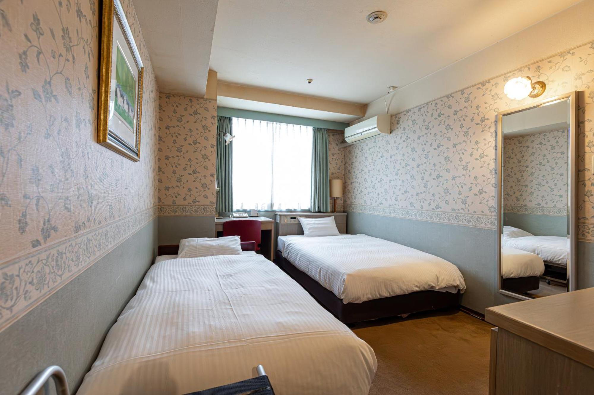New Sunpia Tsuruga Hotel Eksteriør billede