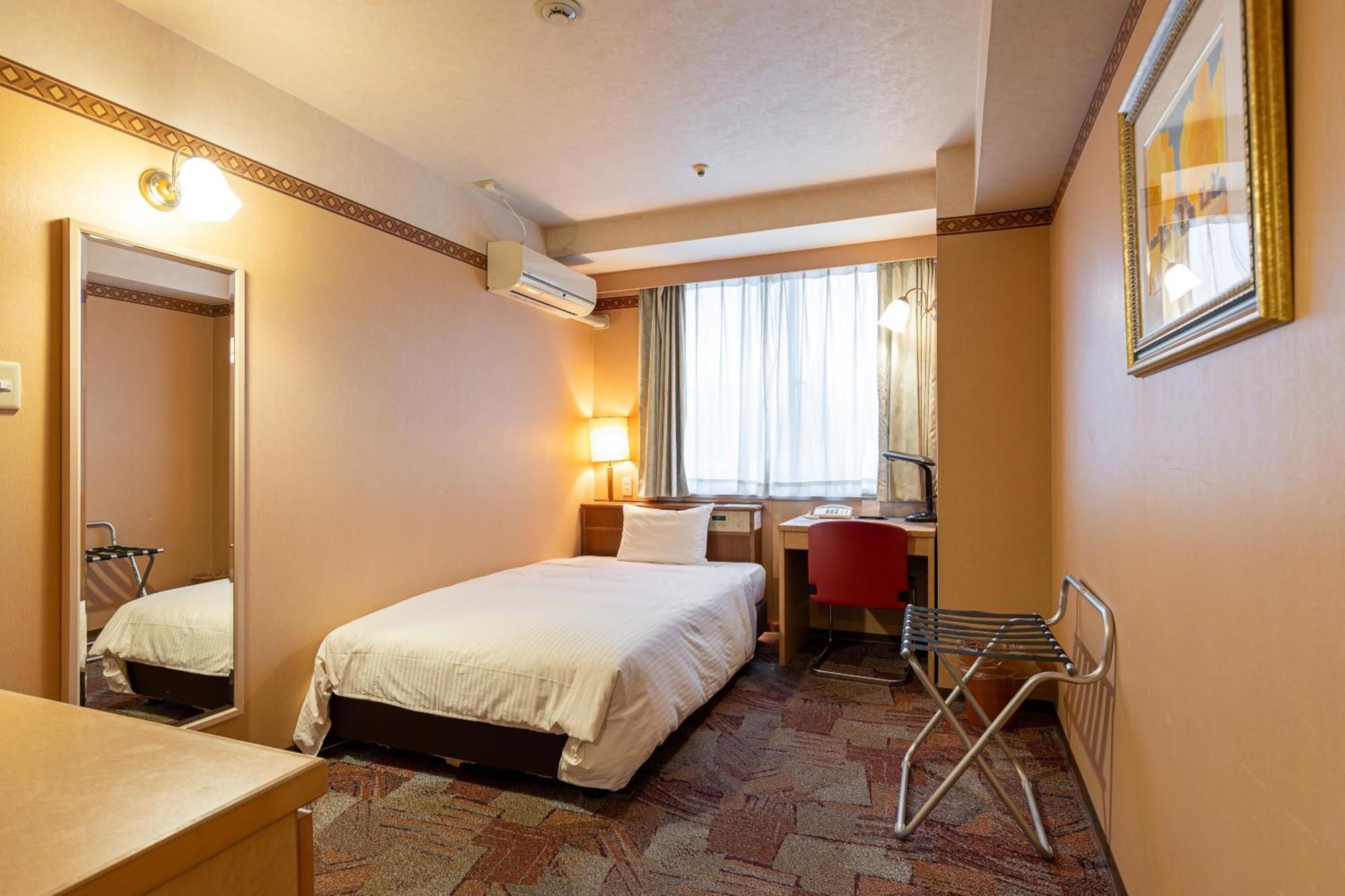 New Sunpia Tsuruga Hotel Eksteriør billede